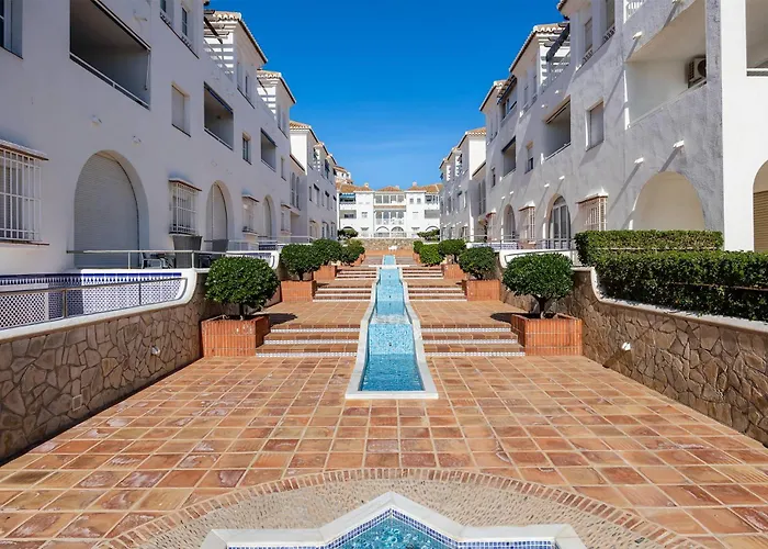 Fuentes De B1f Vacacional Nerja